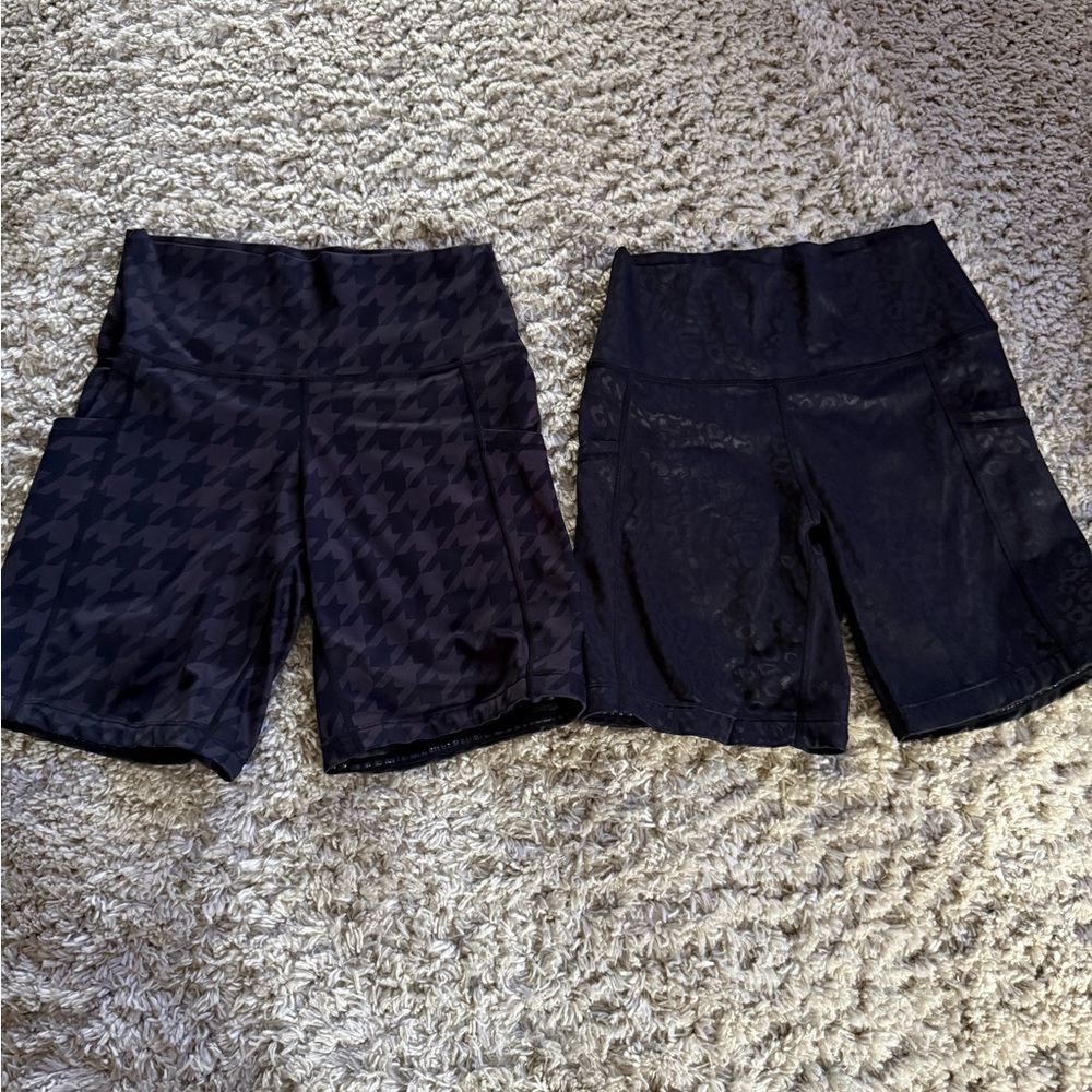 Constantly Varied Gear houndstooth & leopard print shorts. Size small.